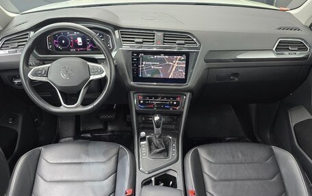 Volkswagen Tiguan II, 2023 год, 2 880 000 рублей, 9 фотография