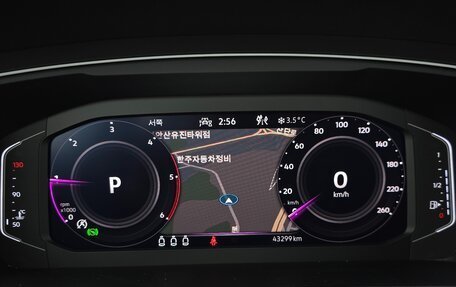 Volkswagen Tiguan II, 2023 год, 2 880 000 рублей, 18 фотография