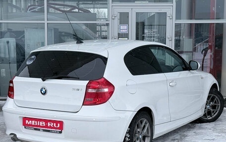 BMW 1 серия, 2011 год, 899 000 рублей, 2 фотография