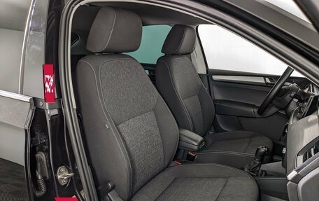 Skoda Rapid II, 2021 год, 1 890 000 рублей, 23 фотография