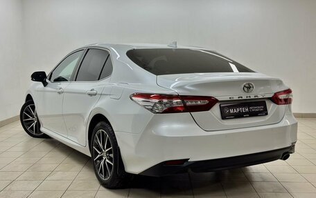 Toyota Camry, 2021 год, 3 642 400 рублей, 4 фотография