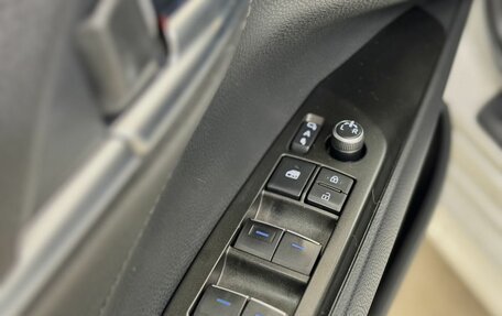 Toyota Camry, 2021 год, 3 642 400 рублей, 16 фотография