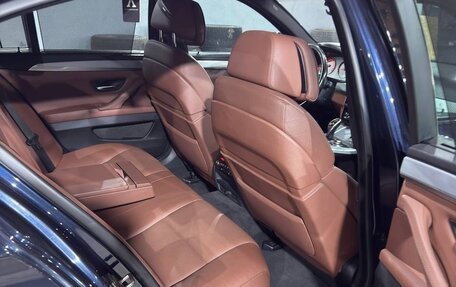 BMW 5 серия, 2010 год, 2 200 000 рублей, 9 фотография