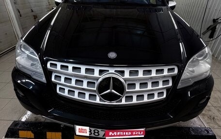 Mercedes-Benz M-Класс, 2009 год, 1 990 000 рублей, 1 фотография