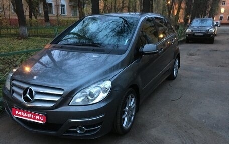 Mercedes-Benz B-Класс, 2008 год, 800 000 рублей, 2 фотография