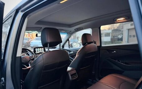 Chevrolet Orlando, 2023 год, 1 740 000 рублей, 12 фотография