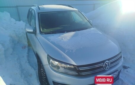 Volkswagen Tiguan I, 2014 год, 1 140 000 рублей, 2 фотография