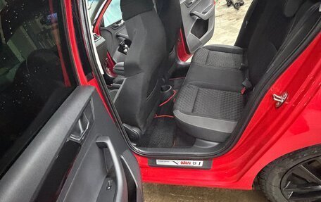 Skoda Rapid I, 2018 год, 1 300 000 рублей, 9 фотография