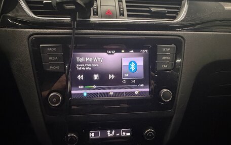 Skoda Rapid I, 2018 год, 1 300 000 рублей, 11 фотография