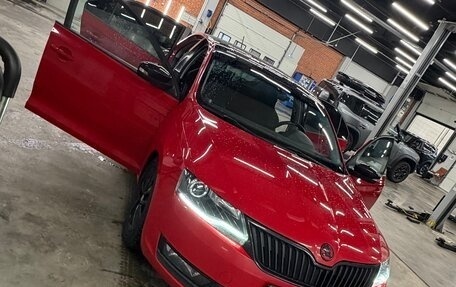 Skoda Rapid I, 2018 год, 1 300 000 рублей, 2 фотография