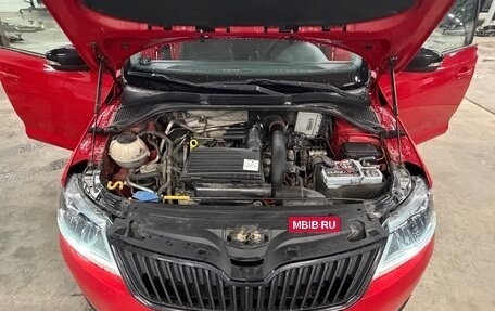 Skoda Rapid I, 2018 год, 1 300 000 рублей, 14 фотография