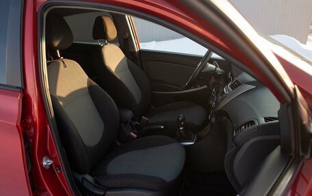 Hyundai Solaris II рестайлинг, 2013 год, 820 000 рублей, 31 фотография