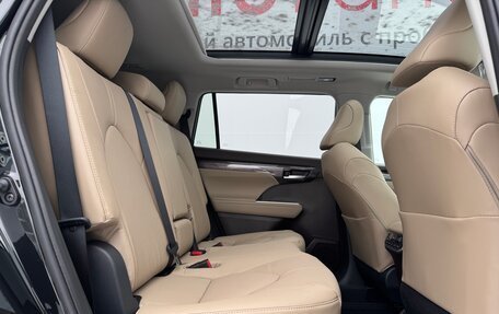 Toyota Highlander, 2025 год, 5 890 000 рублей, 18 фотография