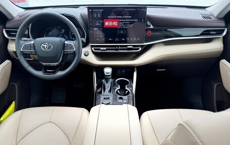 Toyota Highlander, 2025 год, 5 890 000 рублей, 12 фотография