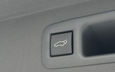 Toyota Highlander, 2025 год, 5 890 000 рублей, 27 фотография