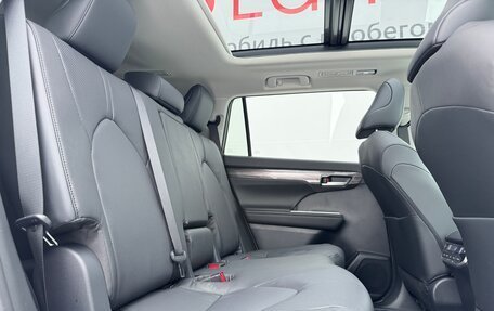 Toyota Highlander, 2025 год, 5 749 000 рублей, 17 фотография