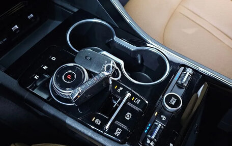 KIA K5, 2022 год, 1 750 000 рублей, 13 фотография