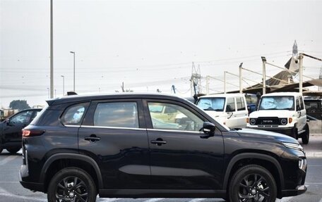 Toyota Urban Cruiser, 2025 год, 2 990 333 рублей, 3 фотография