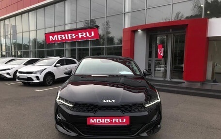 KIA K5, 2022 год, 1 750 000 рублей, 2 фотография