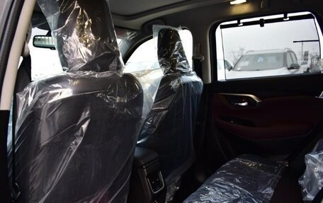 Toyota Urban Cruiser, 2025 год, 2 990 333 рублей, 13 фотография