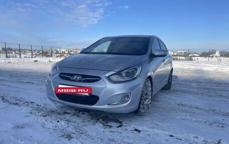 Hyundai Solaris II рестайлинг, 2014 год, 620 000 рублей, 2 фотография