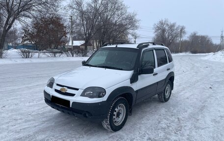 Chevrolet Niva I рестайлинг, 2019 год, 900 000 рублей, 2 фотография