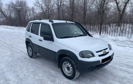 Chevrolet Niva I рестайлинг, 2019 год, 900 000 рублей, 8 фотография
