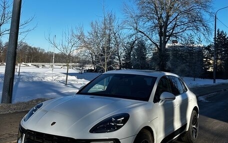 Porsche Macan I рестайлинг, 2021 год, 8 000 000 рублей, 2 фотография