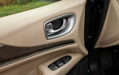 Infiniti QX60 I рестайлинг, 2015 год, 1 940 000 рублей, 38 фотография