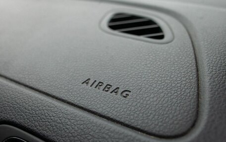 Volkswagen Polo VI (EU Market), 2017 год, 900 000 рублей, 18 фотография