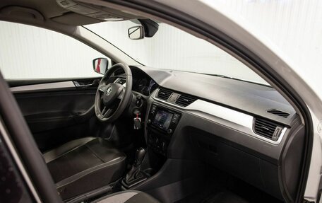 Skoda Rapid I, 2018 год, 1 055 000 рублей, 19 фотография