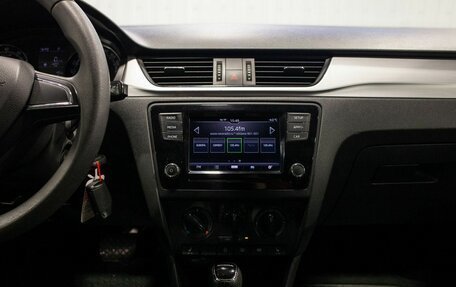 Skoda Rapid I, 2018 год, 1 055 000 рублей, 26 фотография