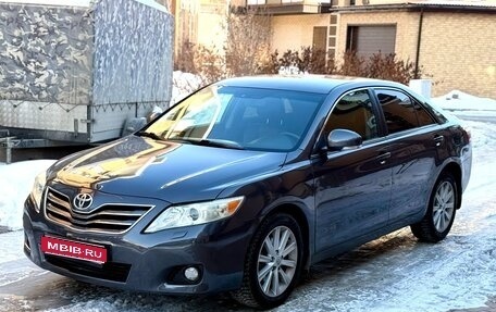Toyota Camry, 2010 год, 1 100 000 рублей, 1 фотография