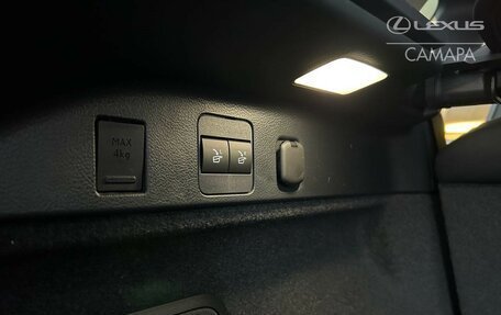 Lexus RX IV рестайлинг, 2025 год, 8 090 000 рублей, 27 фотография