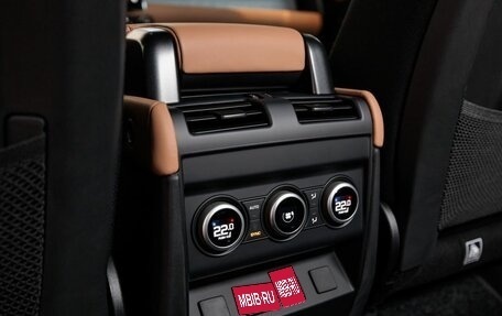 Land Rover Defender II, 2025 год, 17 490 000 рублей, 25 фотография