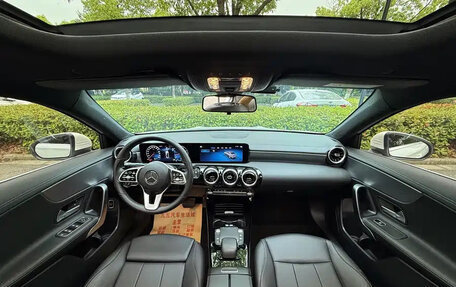 Mercedes-Benz A-Класс, 2023 год, 1 600 000 рублей, 12 фотография