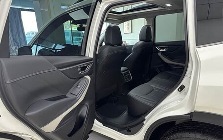 Subaru Forester, 2023 год, 3 430 000 рублей, 14 фотография