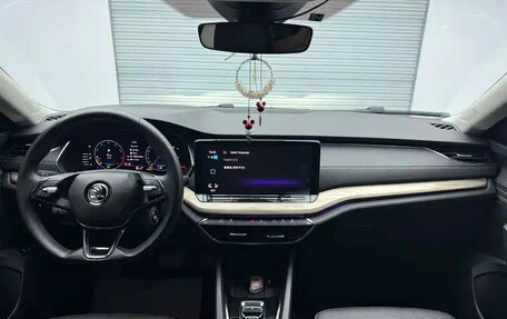 Skoda Octavia IV, 2022 год, 2 140 000 рублей, 13 фотография