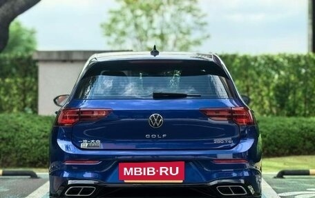 Volkswagen Golf VIII, 2023 год, 1 980 000 рублей, 5 фотография