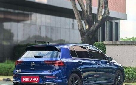 Volkswagen Golf VIII, 2023 год, 1 980 000 рублей, 7 фотография