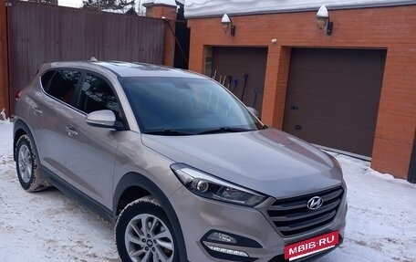 Hyundai Tucson III, 2017 год, 2 050 000 рублей, 3 фотография