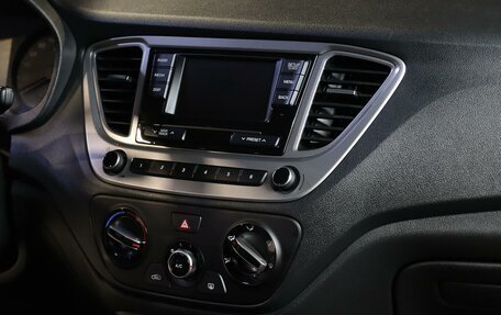 Hyundai Solaris II рестайлинг, 2019 год, 1 199 000 рублей, 13 фотография