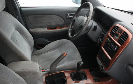 KIA Magentis I, 2002 год, 215 000 рублей, 14 фотография