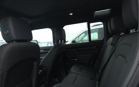 Land Rover Defender II, 2025 год, 7 700 000 рублей, 11 фотография