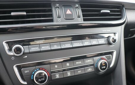 KIA Optima IV, 2019 год, 1 778 000 рублей, 13 фотография