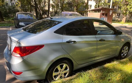 Hyundai Solaris II рестайлинг, 2013 год, 585 000 рублей, 8 фотография