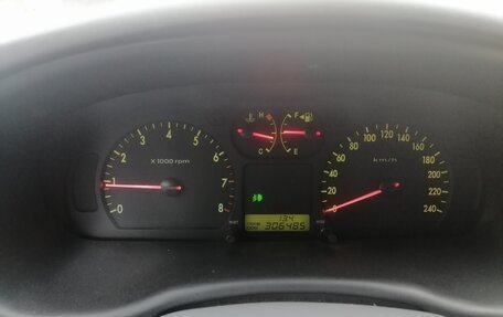 KIA Magentis I, 2005 год, 395 000 рублей, 9 фотография