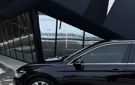 Volkswagen Passat B8 рестайлинг, 2017 год, 2 130 000 рублей, 26 фотография