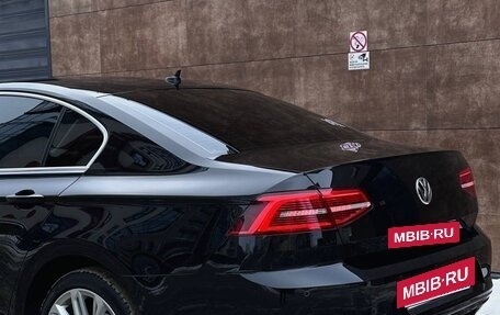 Volkswagen Passat B8 рестайлинг, 2017 год, 2 130 000 рублей, 37 фотография