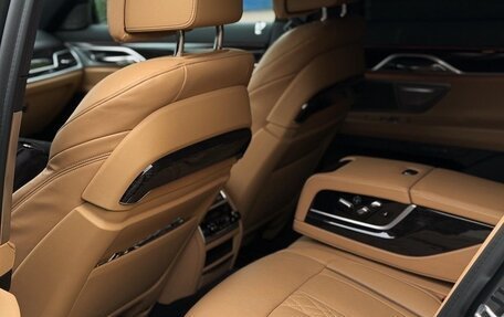 BMW 7 серия, 2021 год, 9 600 000 рублей, 15 фотография